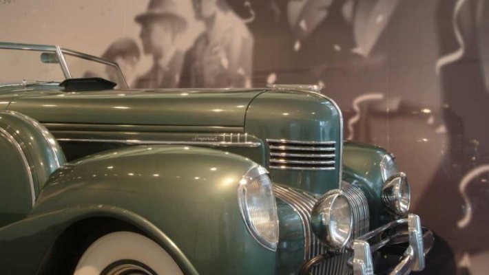 1939-chrysler-imperial-custom-parade-phaeton-neil-tyson-chrysler.jpg