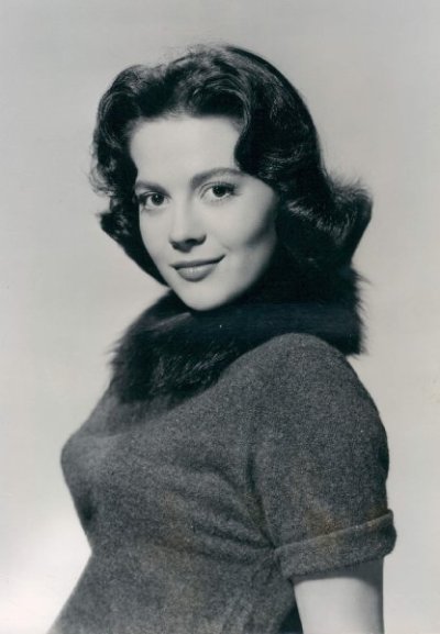Wood-in-a-publicity-photo-taken-in-1958.Source.jpg