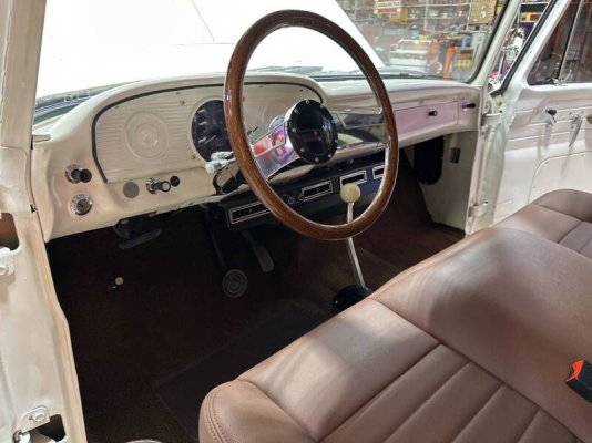 man-buys-freshly-built-dream-truck-drives-660-miles-home-it-s-wrecked-24-hours-later_8.jpg