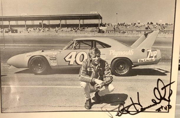 hamilton at daytona 500.jpg