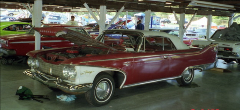Plym 1960 Fury Convertible.png