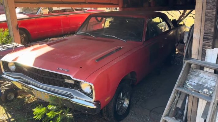 double-mopar-score-in-estate-sale-1969-dart-swinger-340-1970-challenger-drag-car-259879_1.jpg
