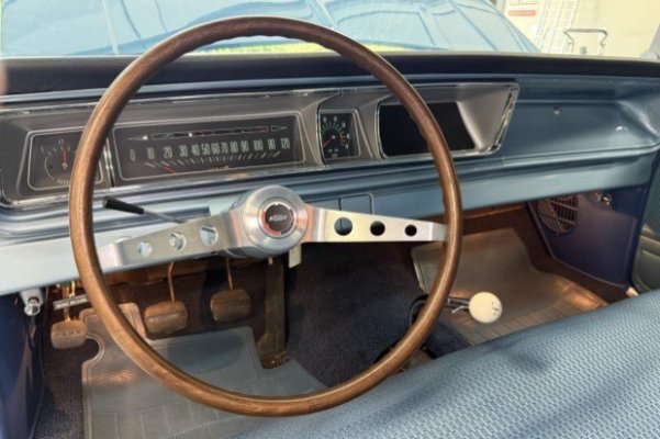 1966_chevrolet_biscayne_photo-sep-06-2025-1-36-43-pm-24329.jpg