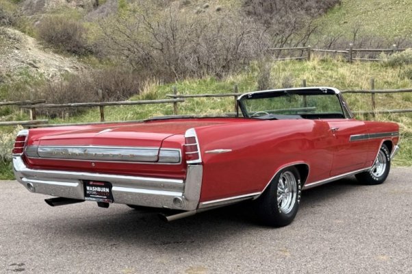 1963_pontiac_bonneville_img_3316-1-46147.jpeg