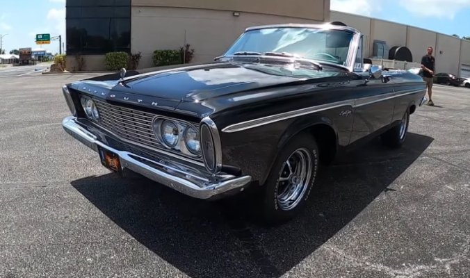 unassuming-sleeper-1963-plymouth-sport-fury-packs-max-wedge-muscle_12.jpg