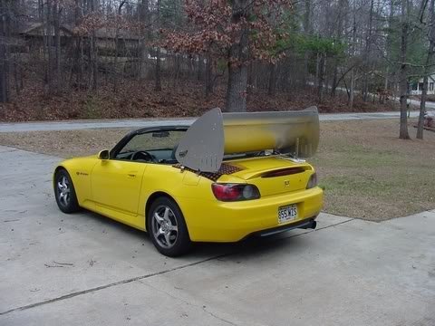 S2000_Giant_Wing.jpg