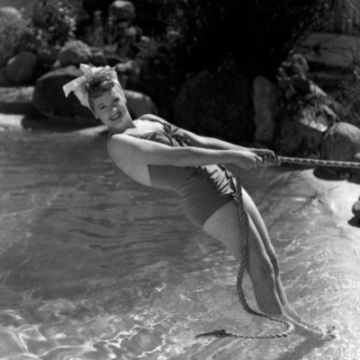 lucille-ball-1935-swimsuit.jpg