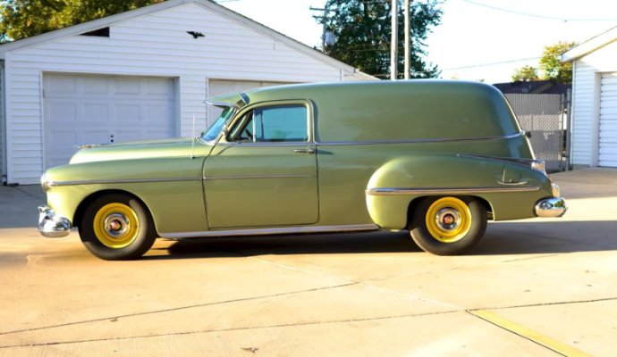 1949-oldsmobile-sedan-delivery-is-a-rare-hauler-with-rocket-v8-power_14.jpg