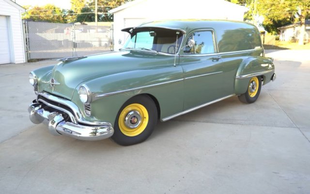 1949-oldsmobile-sedan-delivery-is-a-rare-hauler-with-rocket-v8-power_1.jpg