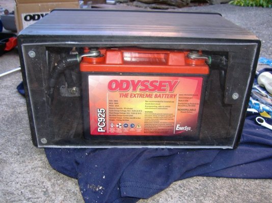 odyssey-inside-of-stock-battery-jpg.jpg