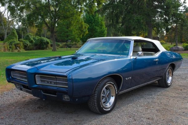1969_pontiac_gto_img_0232-91397.jpg