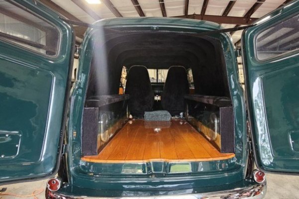 1951_gmc_panel-truck-4x4_20241102_142236-45489.jpg