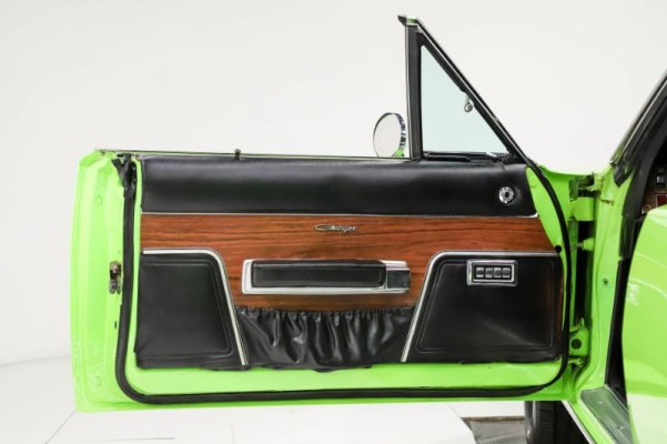 1970_Charger SE Door Panels.jpg