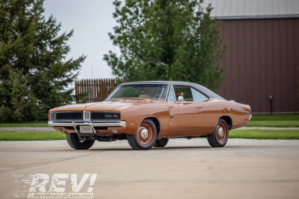 1969-dodge-charger-r-t-hemi.jpg