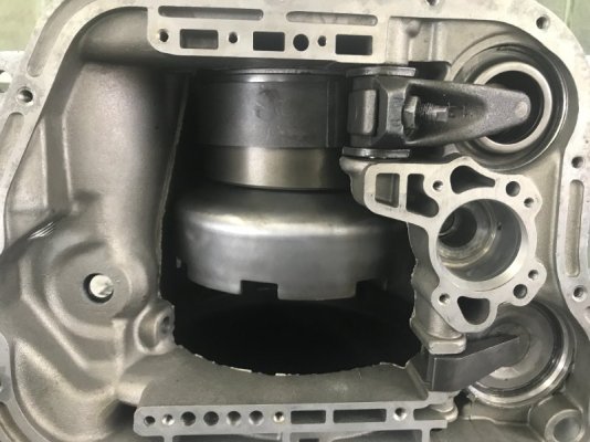 Reinstalling clutch drums and bands.JPG