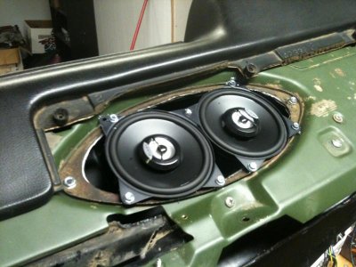 dash_speakers.jpg