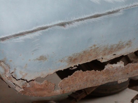 Quarter right rear rust 3.jpg