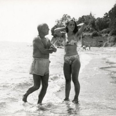 pablo-picasso-with-francoise-gilot-still-from-la-vie-news-photo-629450827-1563384476.jpg