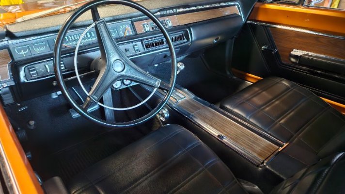 Driver Side Front Interior 2.jpg