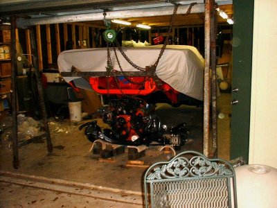 Cuda 2 (EngineInstall).jpg