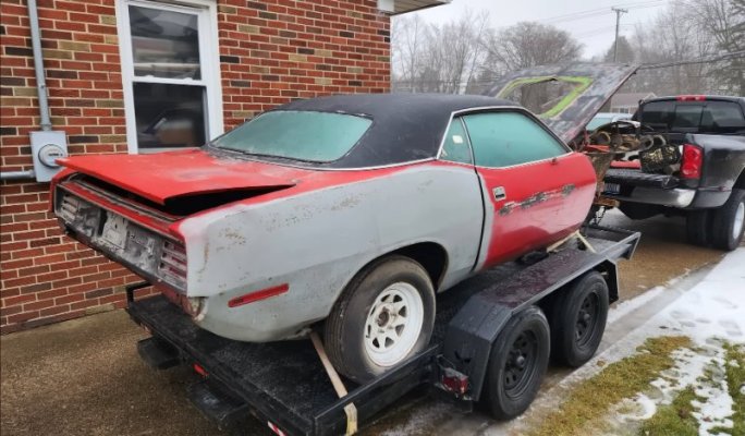 rare-1970-plymouth-barracuda-gran-coupe-gets-second-chance-after-years-in-storage_3.jpg rare-1970-plymouth-barracuda-gran-coupe-gets-second-chance-after-years-in-storage_3.jpg
