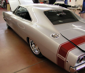68 Charger Hemi Pro-Touring silver w-red strip.jpg