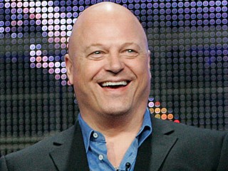 abc_michael_chiklis_100927_mn.jpg