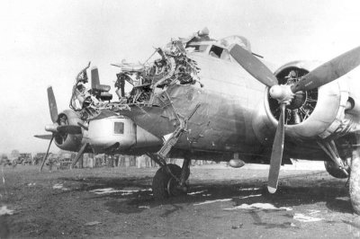 B-17_Damage_Cologne.jpg