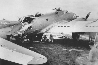 b17-016.jpg