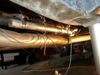 Redneck torsion bar removal tool.jpg Redneck torsion bar removal tool.jpg