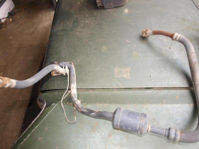 AC Hose 1.jpg AC Hose 1.jpg