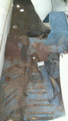 1968 Dodge charger Blue Roller rear floor.jpg