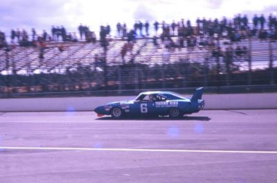 #6  1969 dodge charger daytona gary bettenhausen at pocono 500 - sept. 1971.jpg