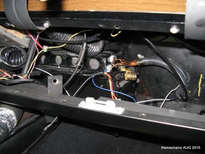 AC under dash 7-2-014.jpg