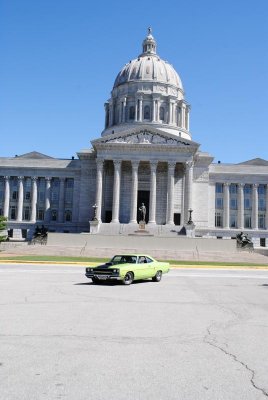 Mo state capital and the bird.jpg Mo state capital and the bird.jpg