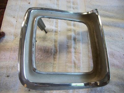 single tail light bezel.jpg single tail light bezel.jpg
