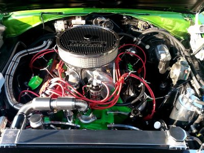 GTX Engine Bay Frontal.jpg