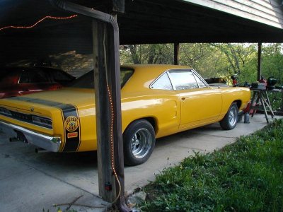 69 Dodge Super Bee_02.jpg
