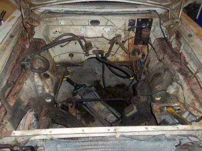 emptybay.jpg emptybay.jpg