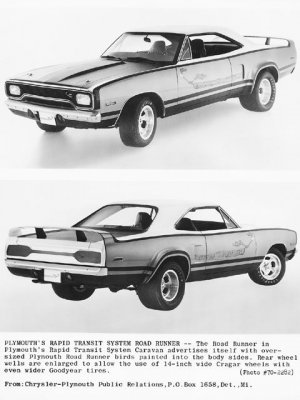 mopp_0008_13_z+1970_plymouth_road_runner+multiple_views.jpg