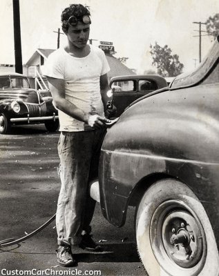 CCC-Barris-Bell-Shop-W[1].jpg