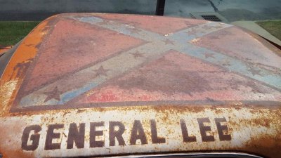 CONFEDERATE FLAG.jpg