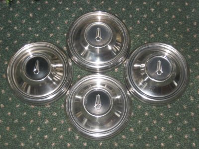 dog dishes (2).jpg dog dishes (2).jpg
