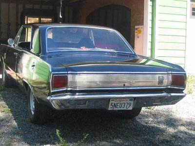 67 Dart fresh paint.jpg