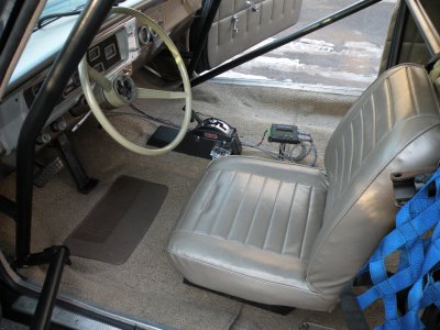 INTERIOR 65 HEMI BELVEDERE 010.JPG