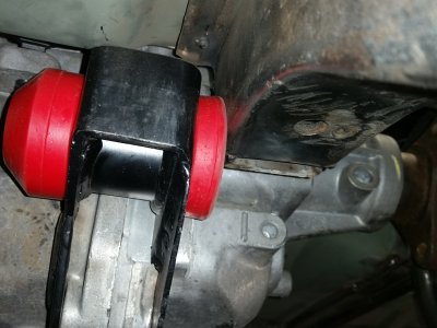 sm_thehemiisin40.jpg