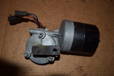 1965 B Body Variable Speed Wiper Motor_NOS_02.JPG