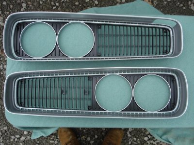 grilles and bike 001.jpg