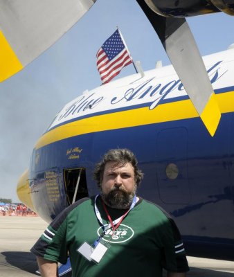 JIM PRE FLIGHT BLUE ANGLES SEYMOUR JOHNSON AFB 0001.jpg JIM PRE FLIGHT BLUE ANGLES SEYMOUR JOHNSON AFB 0001.jpg