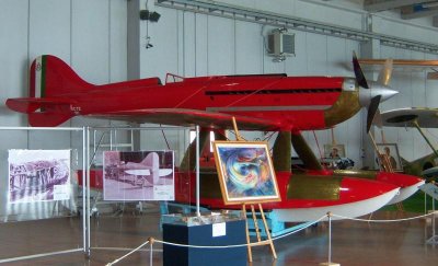 Macchi-Castoldi_M.C.72_2009-06-06.jpg